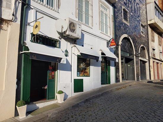 O Rapido 100% Portuguese Food